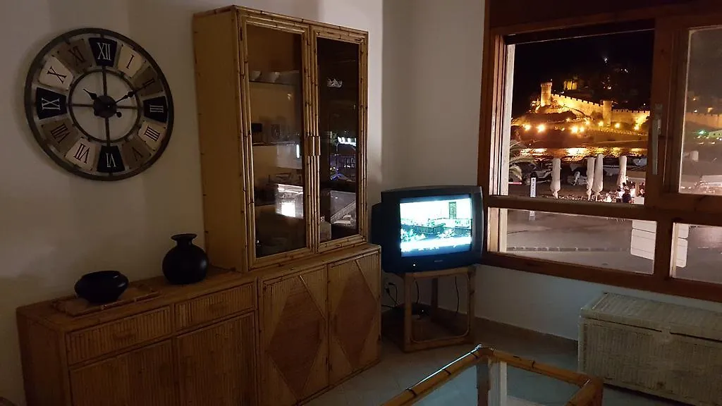 Lydia'S Apartment With Castle View توسا ذي مار